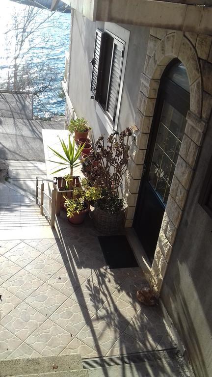 Antonia Apartments Zavalatica Exterior foto